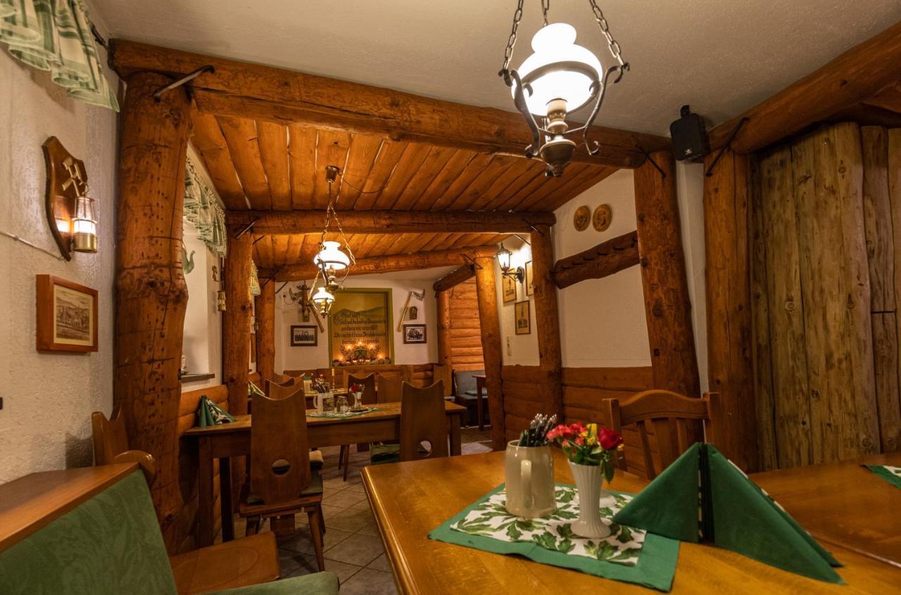 Thermalbad Wiesenbad Pension Und Gaststaette Zur Knappenschaenke מראה חיצוני תמונה