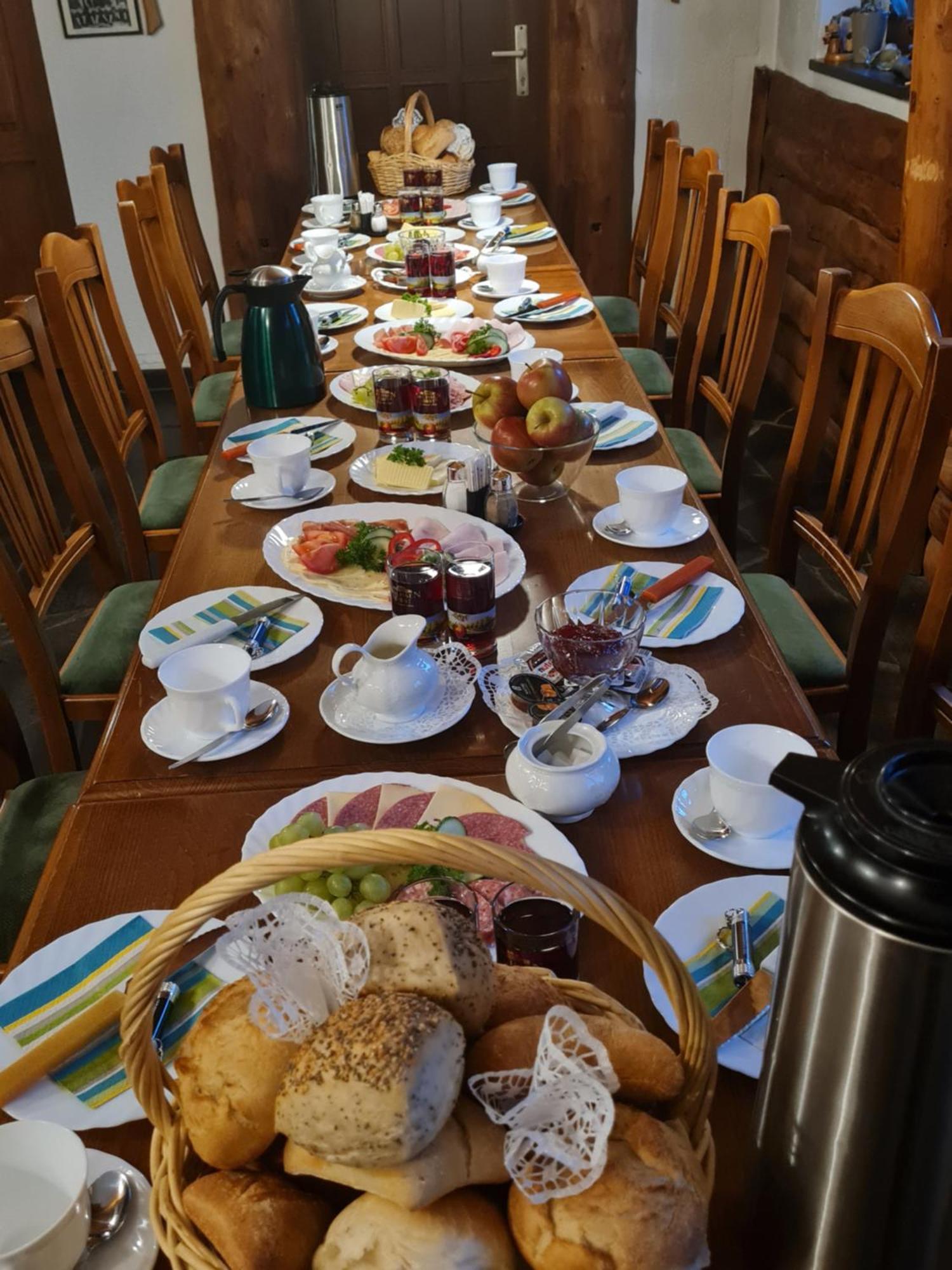 Thermalbad Wiesenbad Pension Und Gaststaette Zur Knappenschaenke מראה חיצוני תמונה